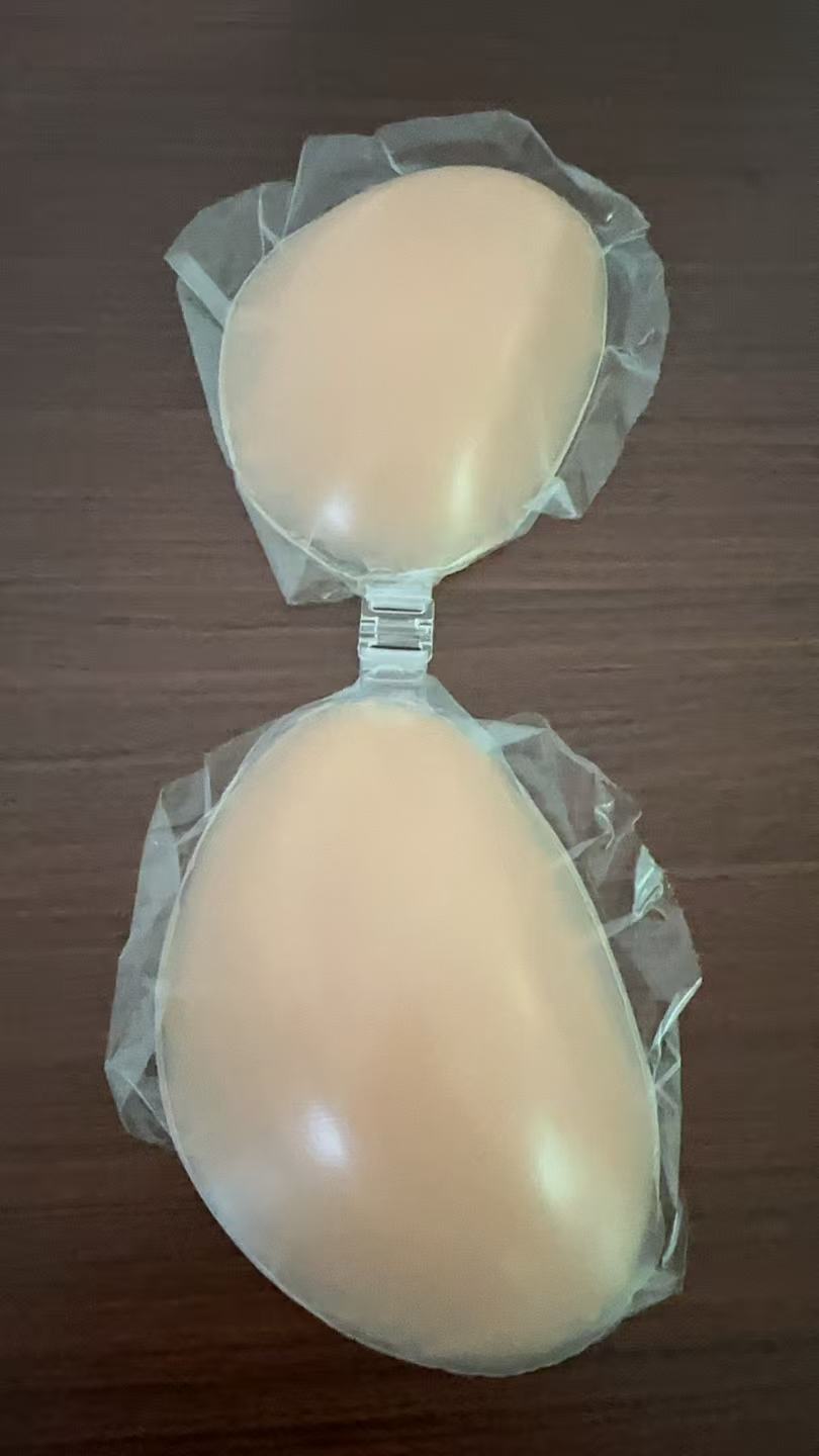 Silikonowy biustonosz NuBra dl – Silicone Bra Adhesive recenzja i cena
