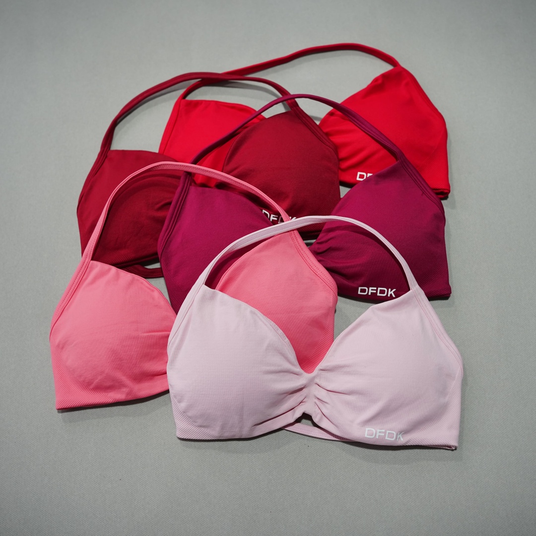 Biustonosz sportowy DFDK 26 z  – Sports Bra High Impact recenzja i cena